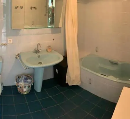 펜션 Paradis Cette Petite Maison Au Bord De La Dordogne