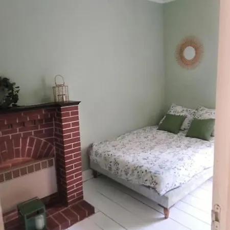 펜션 Paradis Cette Petite Maison Au Bord De La Dordogne